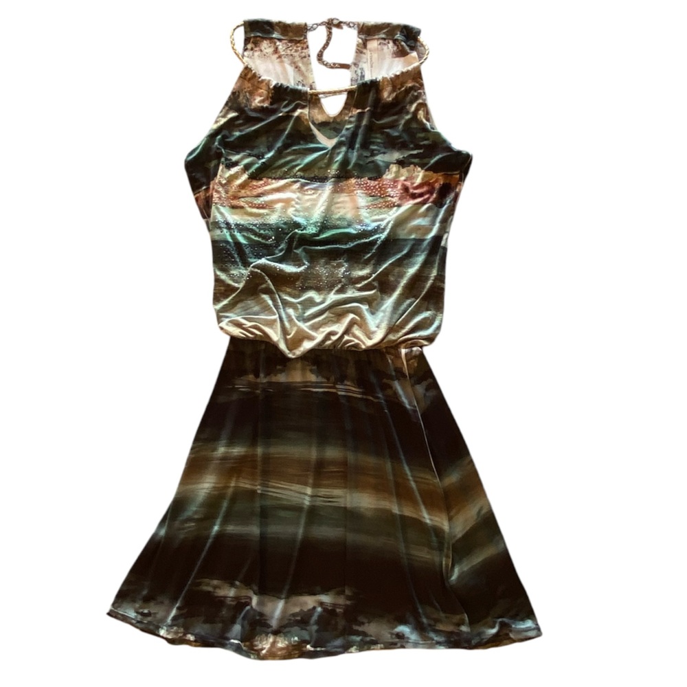 Stunning S-Twelve Metallic Chain Embellished Green formal Dress
